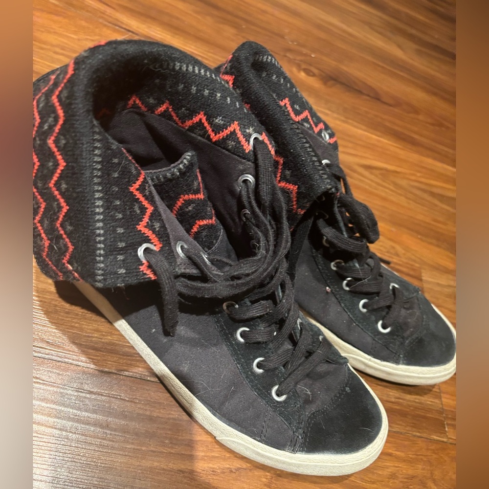 Lacoste high top sneakers women size 9